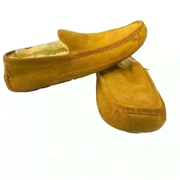 UGG Other - UGG ASCOT chestnut color, suede warm, cozy wool rubber bottom slipper, SIZE 11